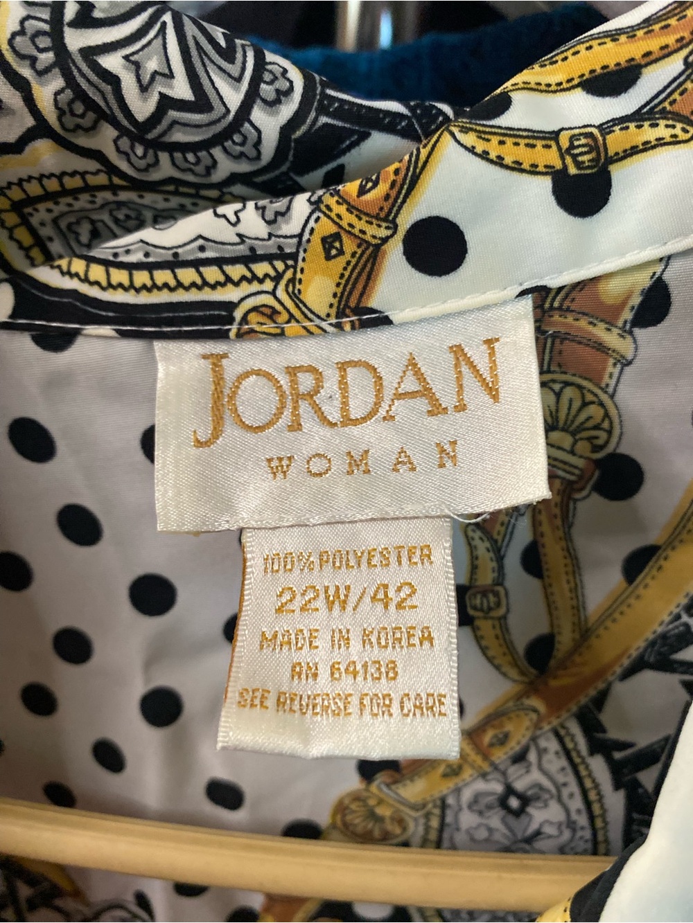 Jordan Black, White & Gold Chain-Print Button-Down Shirt - Picture 2 of 2